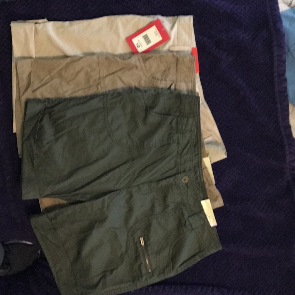 Women’s Cargo Shorts